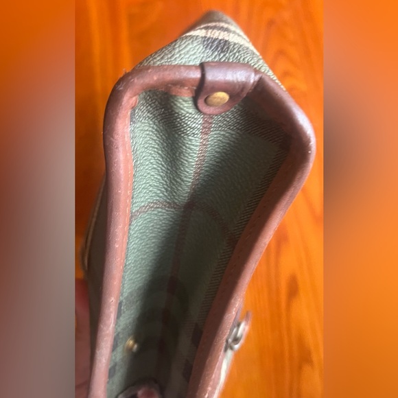 Vintage Burberry clutch - Picture 11 of 11